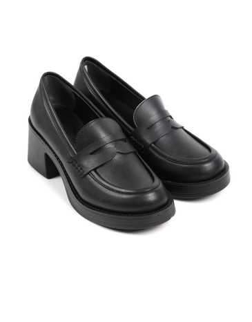 Mocassin Classique a talon compensé réf : 115